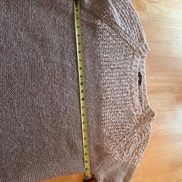 FATE textured two tone cozy, warm sweater - Size XL - Picture 9 of 11